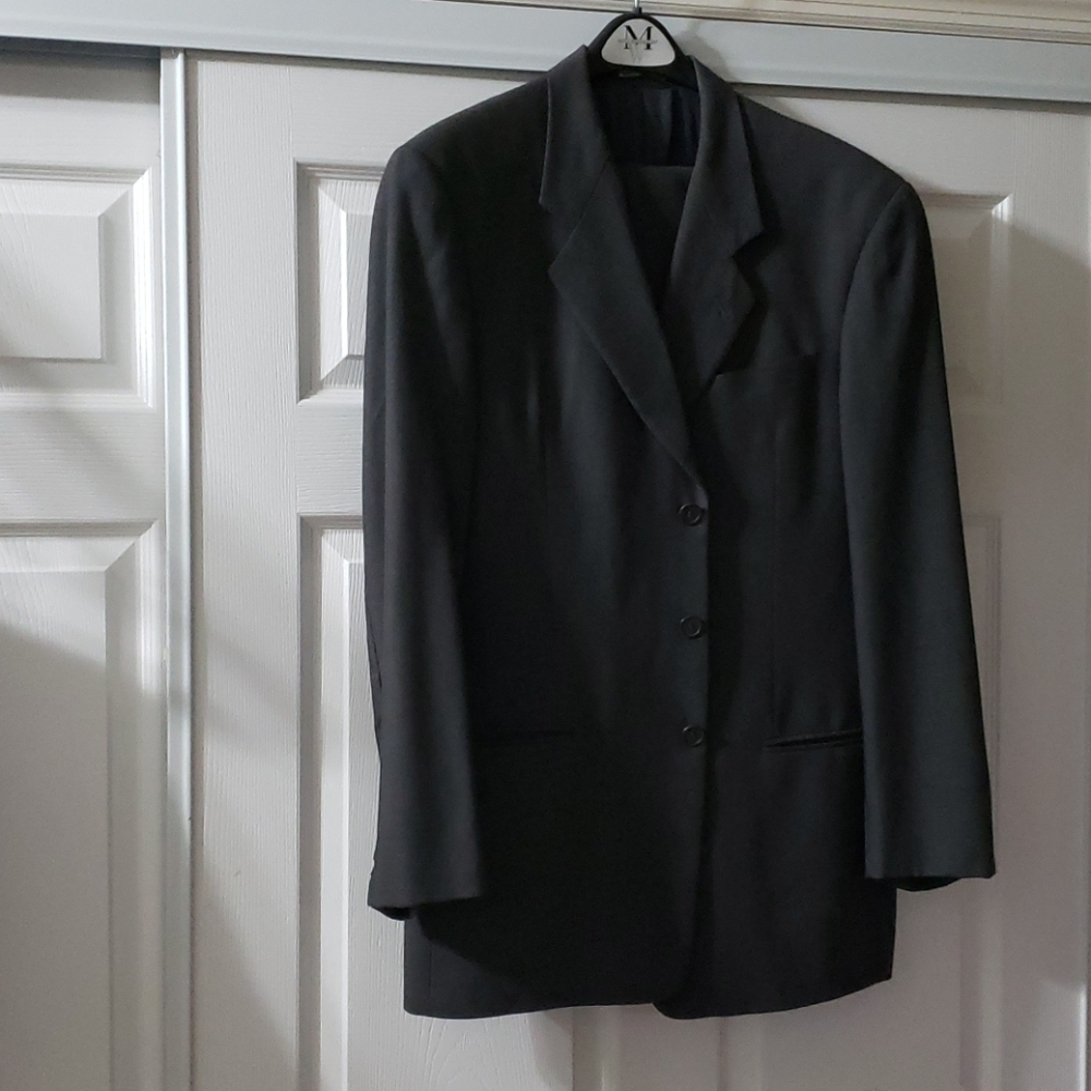 Mens Suit